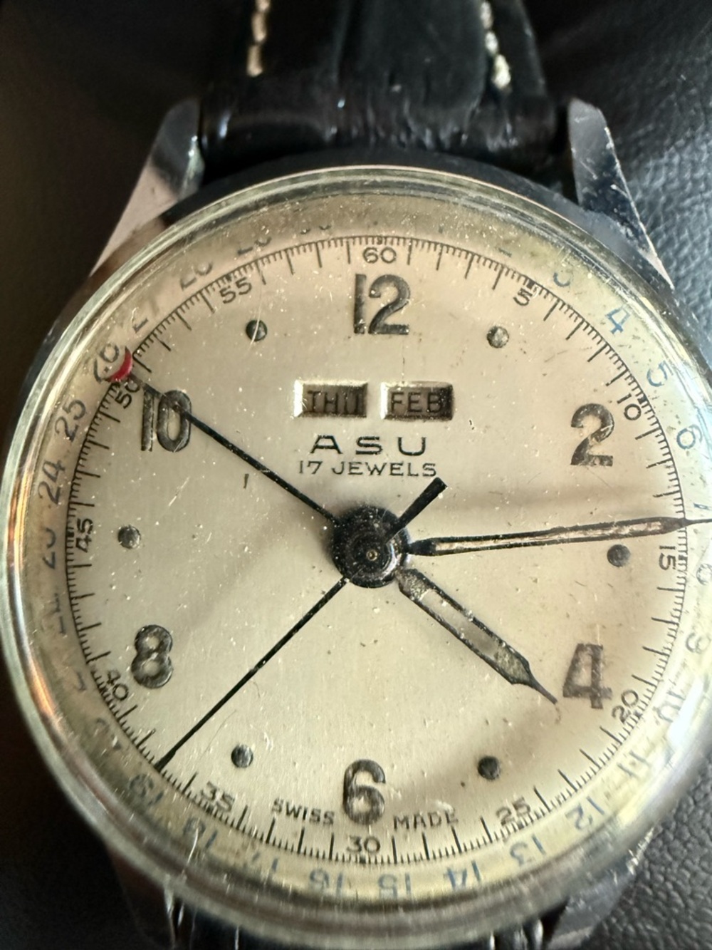 ASU 17 Jewels Vintage Swiss Watch - Cream Dial. Day, Date & Month